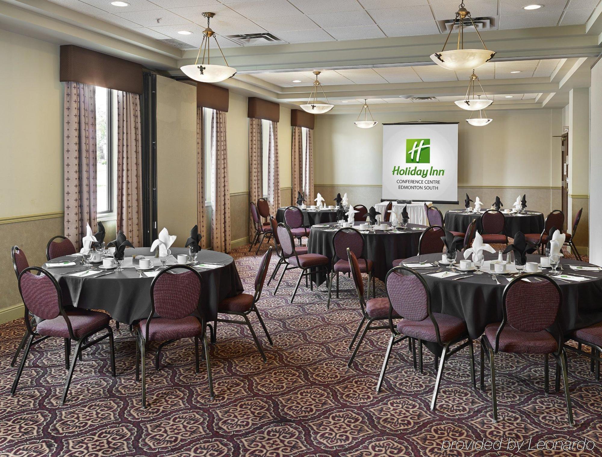 Holiday Inn Conference Centre Edmonton South By Ihg Exterior foto