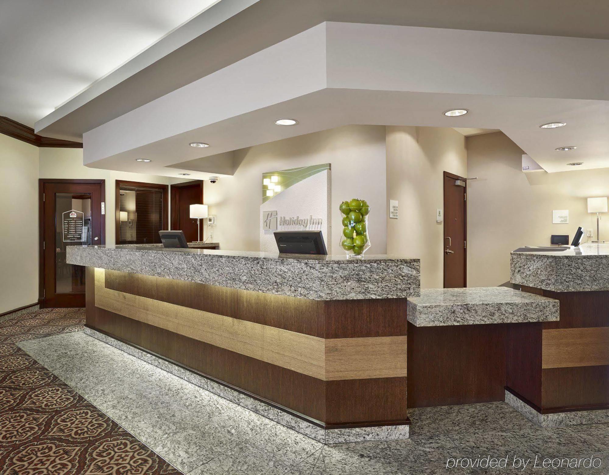 Holiday Inn Conference Centre Edmonton South By Ihg Exterior foto